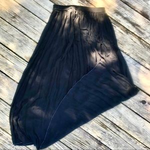 🍃Black maxi skirt🍃